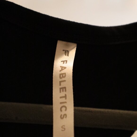 Black Fabletics Workout Top, Size Small - Picture 4 of 4